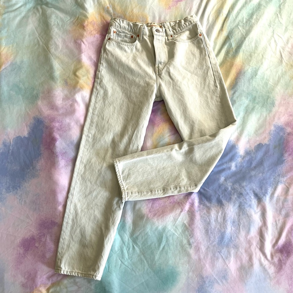 Levi’s Light Wash Wedgie Straight Jeans